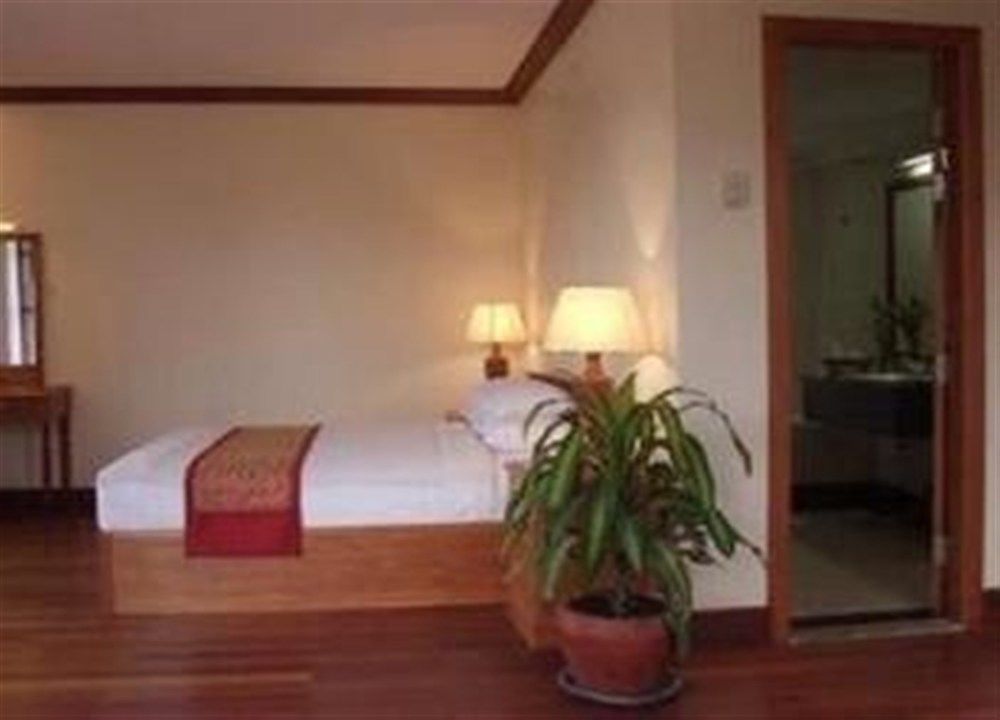 Steung Siemreap Hotel Siem Reap Exterior foto